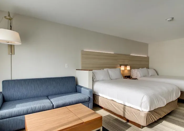 Express & By Ihg