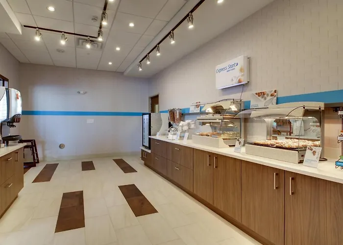 Express & By Ihg 2* Galesburg
