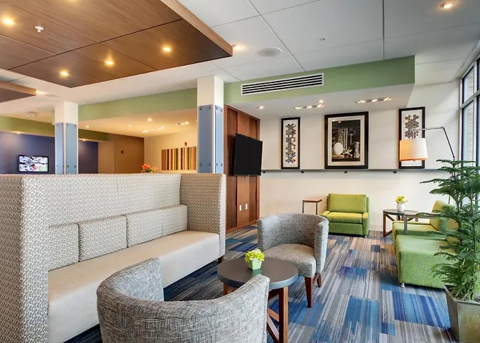 Express & By Ihg Hotel Galesburg