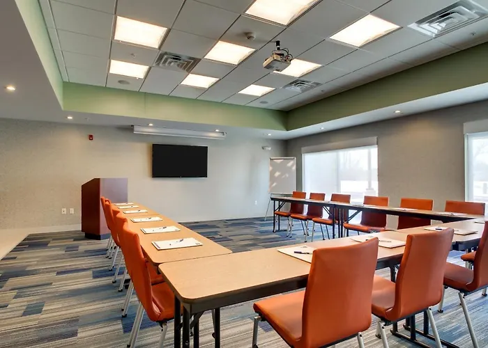 Hotel Express & By Ihg Galesburg