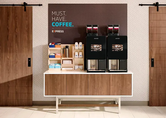 Express & By Ihg