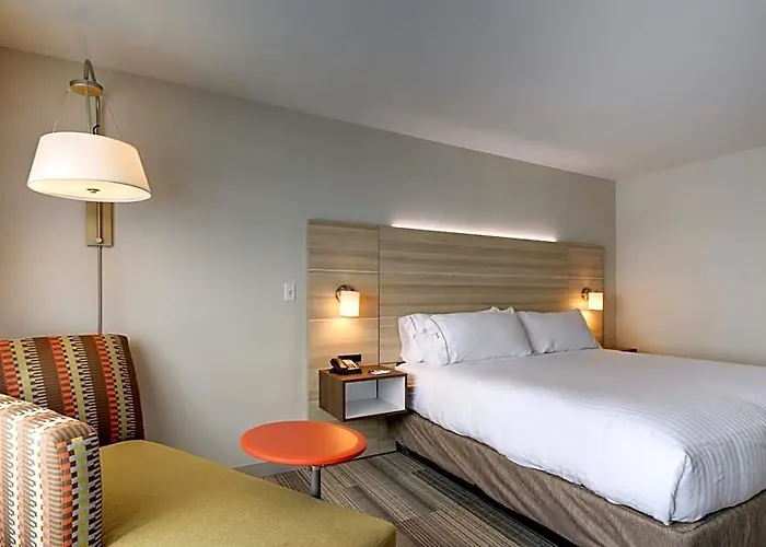 Express & By Ihg Hotel
