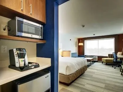 Hotel Express & By Ihg 2*