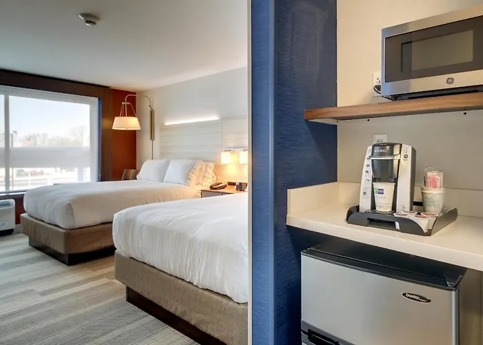 Express & By Ihg Hotel